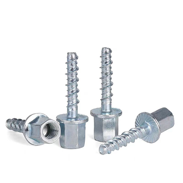 Self cutting screw